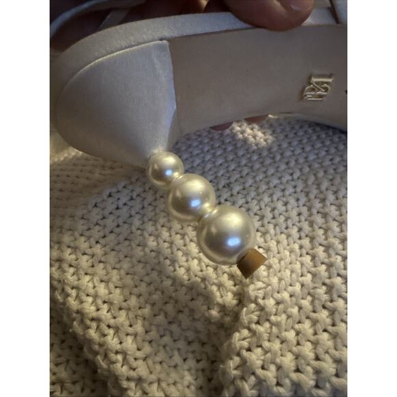 Badgley Mischka Beatrix Pointed-Toe Slingback Heel w/ Pearl-Beaded Heel 10 NIB - Picture 6 of 11